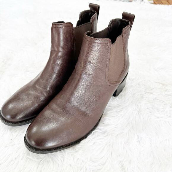 Woman's Size 11 Cole Haan Brown Leather Boots No Slip Bottom - Picture 1 of 12